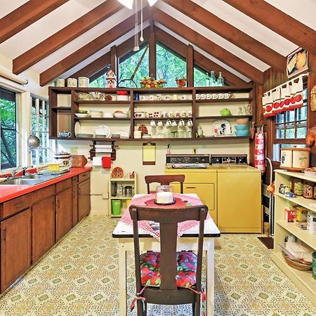 Serene Creekside Cottage Near Asheville Fire Pit Candler Extérieur photo