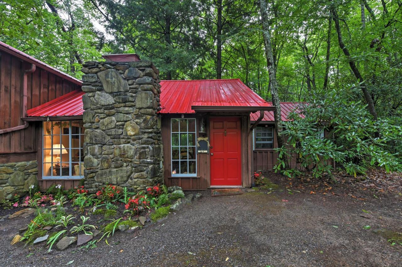 Serene Creekside Cottage Near Asheville Fire Pit Candler Extérieur photo